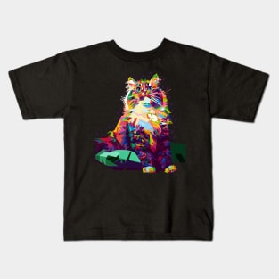 Cat sitting on Pillow Kids T-Shirt